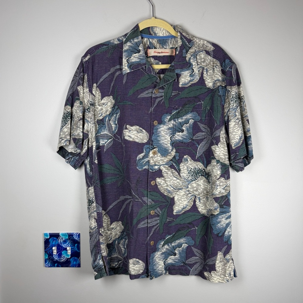 Tommy Bahama Mens Purple White Floral Aloha Hawaiian Silk Camp Shirt Size Medium